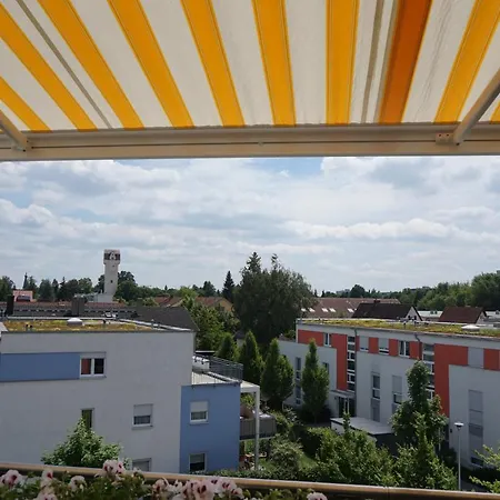 홈스테이 Doppelzimmer Mit Ensuite Bathroom Zur Wiesn 뮌헨