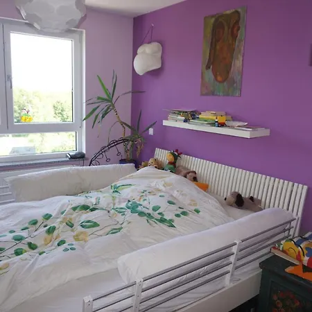 Doppelzimmer Mit Ensuite Bathroom Zur Wiesn Quarto em Acomodações Particulares Munique